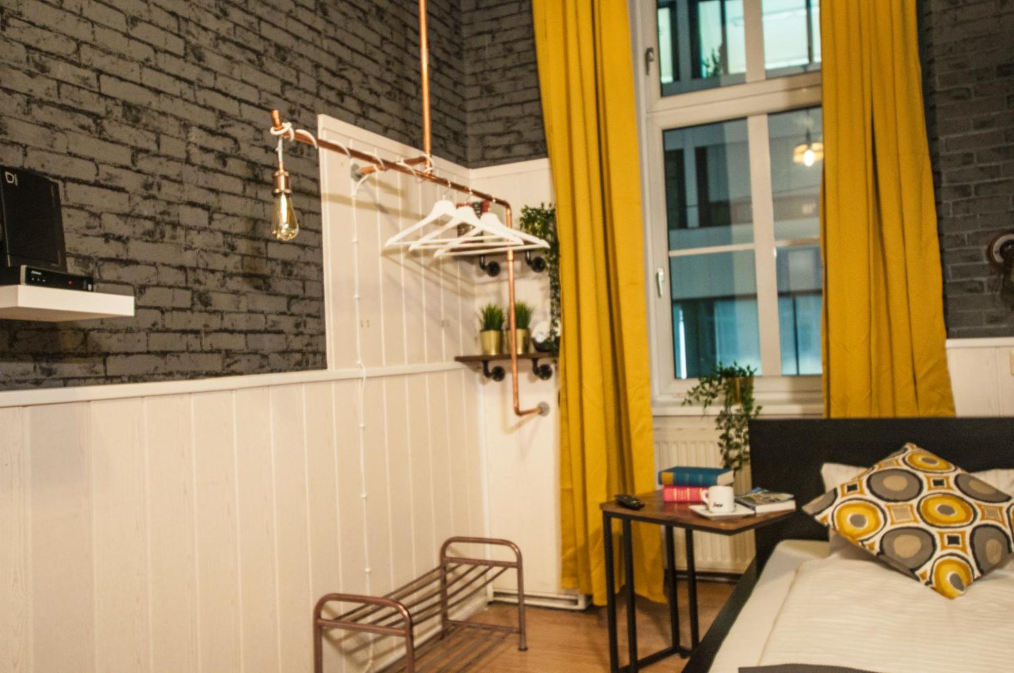 Urban Boutique Hotel 2*